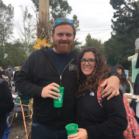 Meet your Posher, Jennifer - Picture 2 of 2